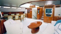 NASHIRA - Main Salon